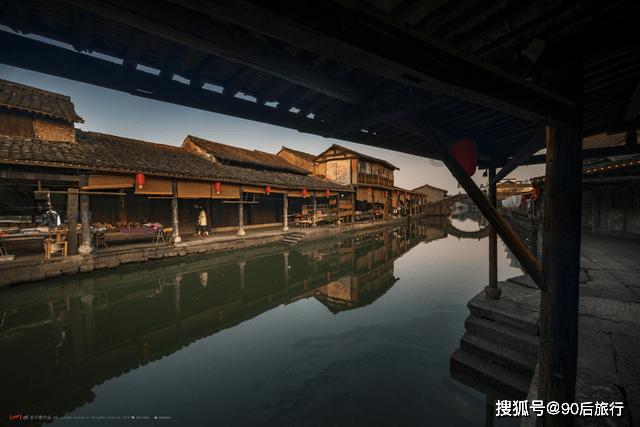 女婿欲害岳父,女儿求助母亲,母亲妙答诞生一成语,如今却成贬义