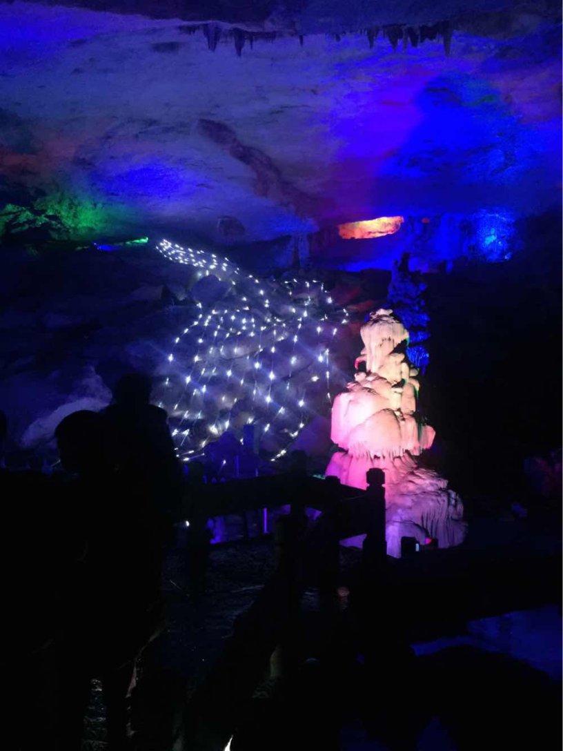云南滑坡救援现场 多部雷达实时监测山体位移